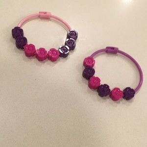 Flower charm bracelet